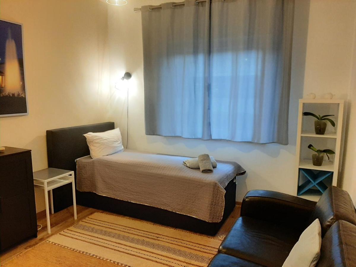 Apartment Am Bahnhof *