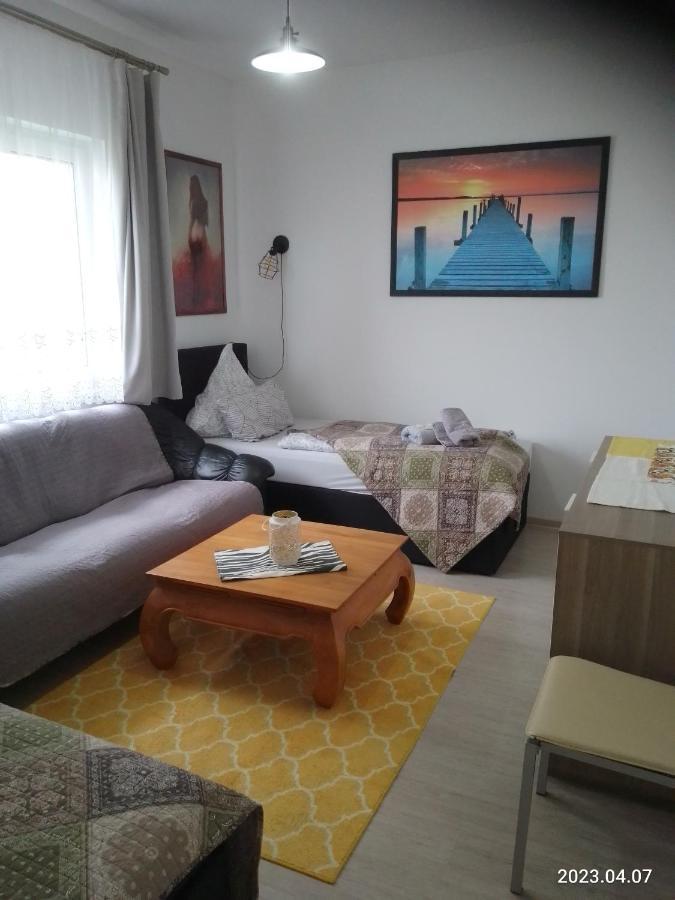 Am Bahnhof Apartment Werneuchen