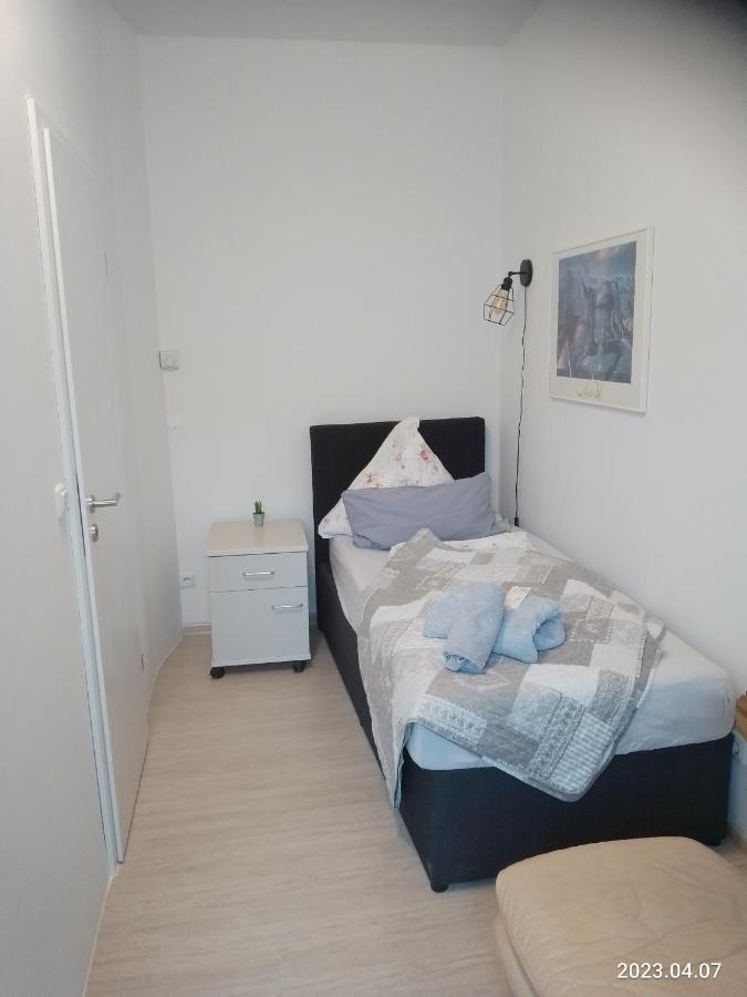 Am Bahnhof Apartment